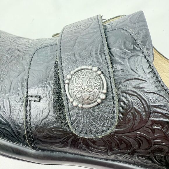 Alegria JOLEEN Black Tooled Floral Leather Slip On Adjustable Strap Support Clog - Picture 12 of 16
